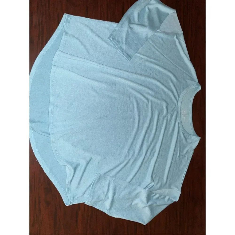 Time and Tru Light Blue Long Sleeve Blouse